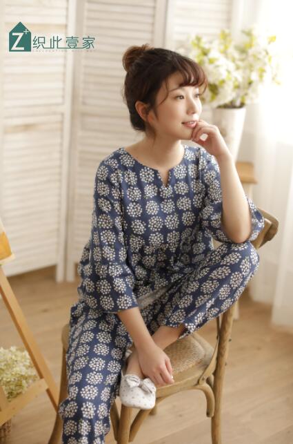 织此壹家美袜连锁内衣2018春夏新品