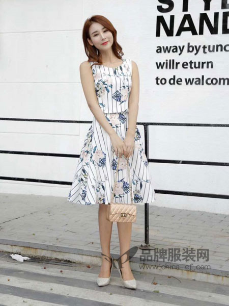 CO&LI女装2018夏季时尚韩式碎花无袖套裙