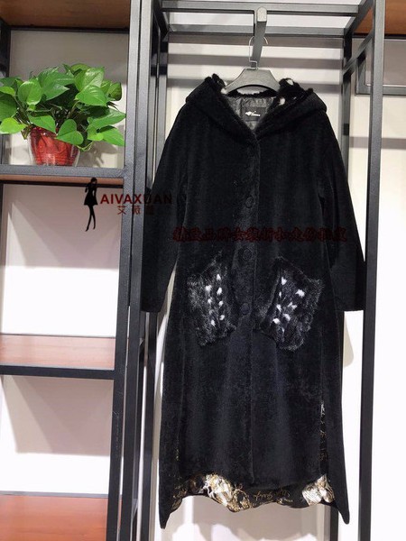 南宁鑫晟恒贸易有限公司女装2018冬季新品