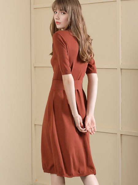 美驿女装2018秋季新品
