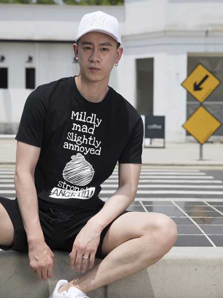 愤怒的小鸟休闲品牌2019春夏新款纯棉圆领短袖简约时尚T恤