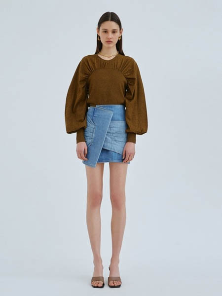 TY-LR/ C/MEO COLLECTIVE女装品牌2020秋冬卡其色上衣