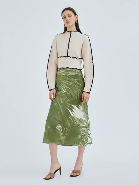TY-LR/ C/MEO COLLECTIVE女装品牌2020秋冬米白色上衣
