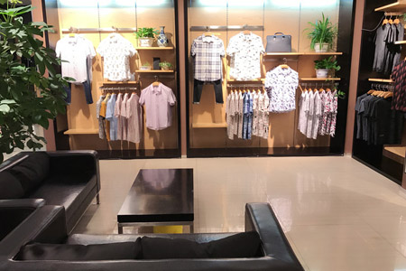 乔派尼品牌店铺展示