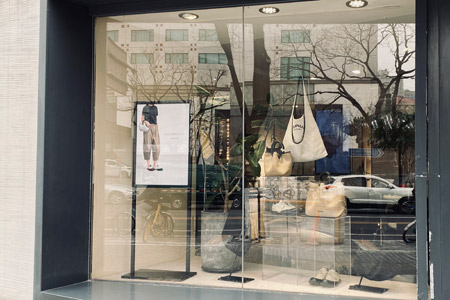 素人鞋帽品牌店铺展示