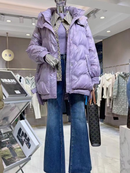 右立方女装品牌2023秋季新品