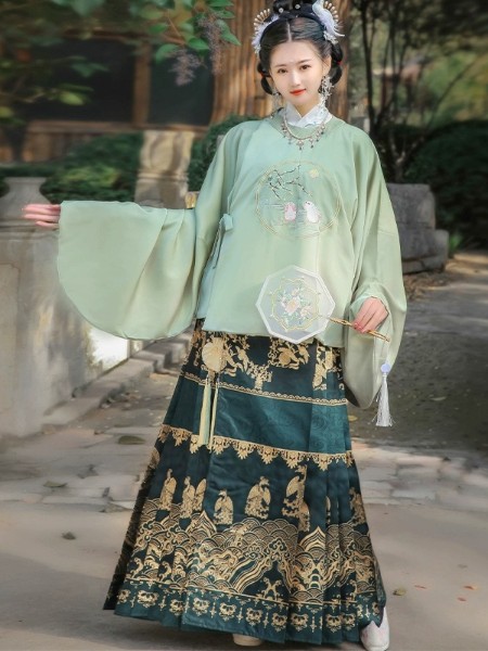 造服盛饰女装品牌2023秋冬新品中国风长袖复古裙装
