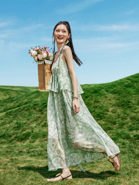 城市格调女装品牌2025夏季新品